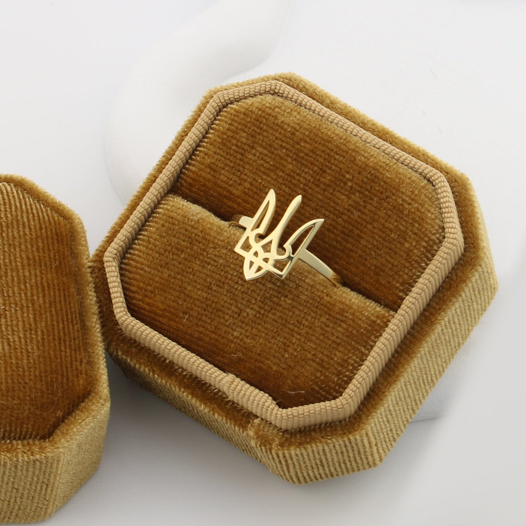 Ukraine Trident Ring - 14K Gold - Taras Lesya