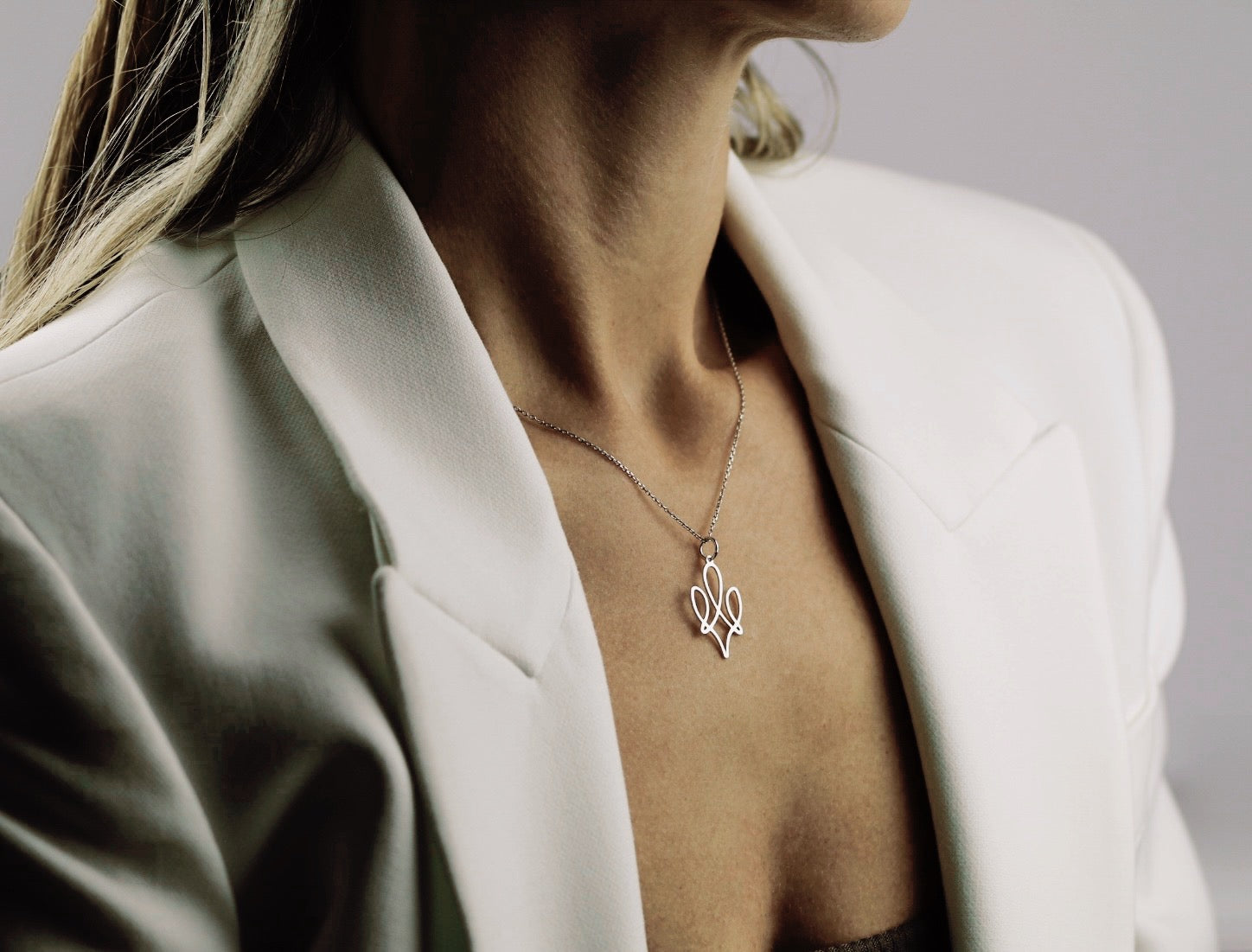 14K White Gold modern Ukraine trident necklace