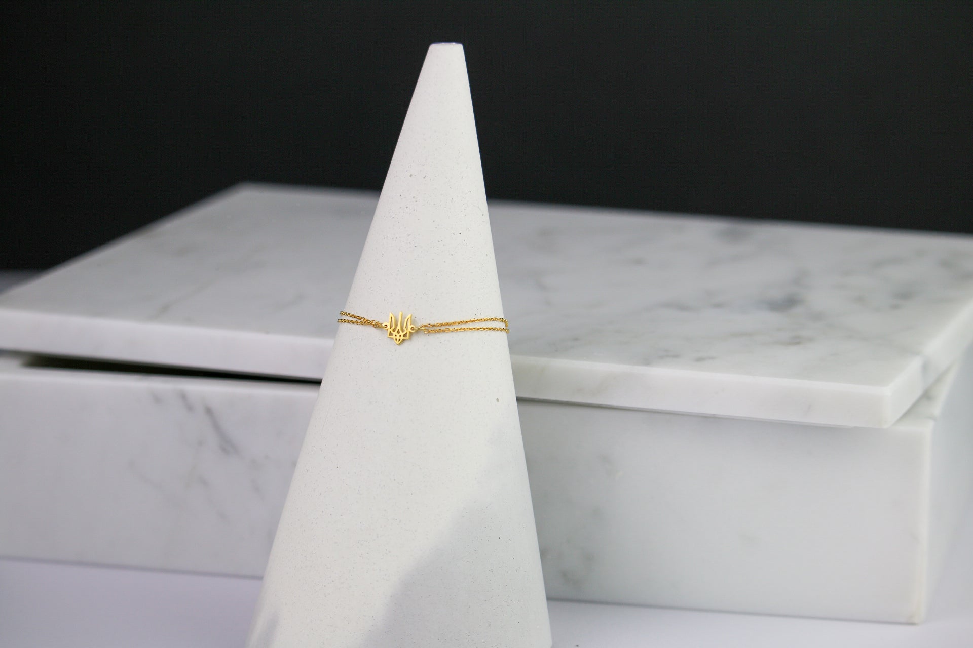 14K White Gold Tiny Ukraine Trident Double Strand Bracelet
