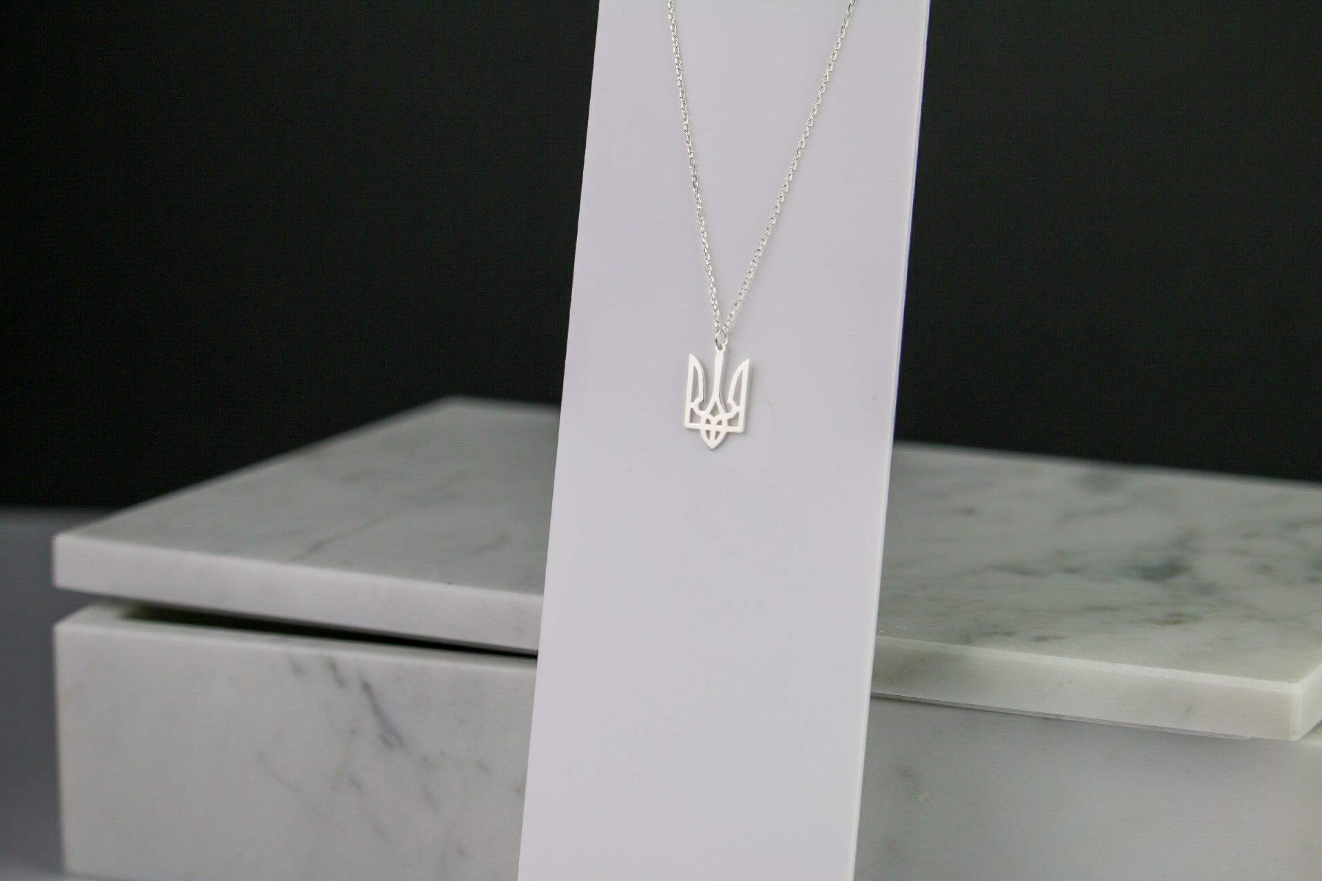 14K White Gold Medium Ukraine trident necklace