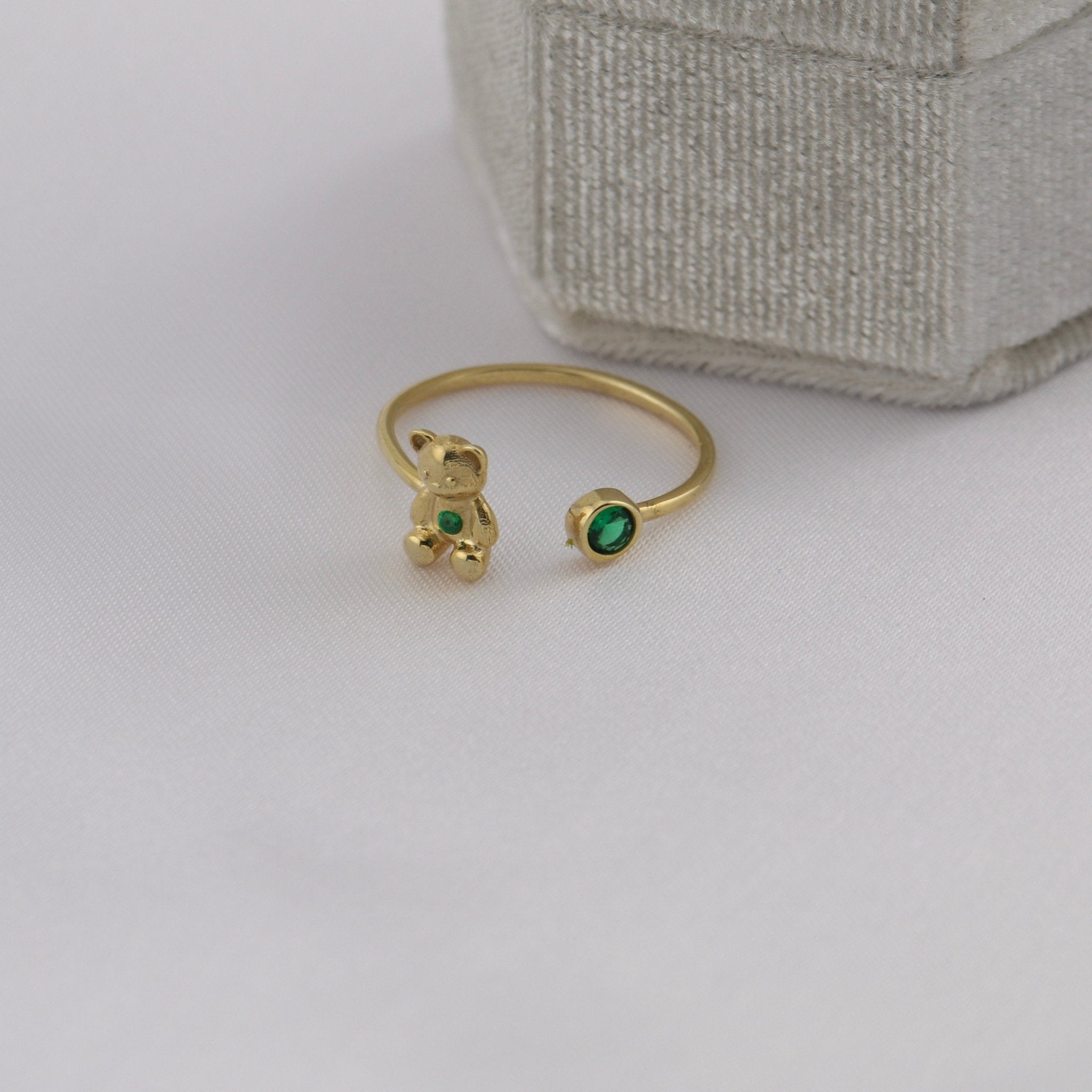 Mishka Emerald Ring - Sterling Silver - Taras Lesya