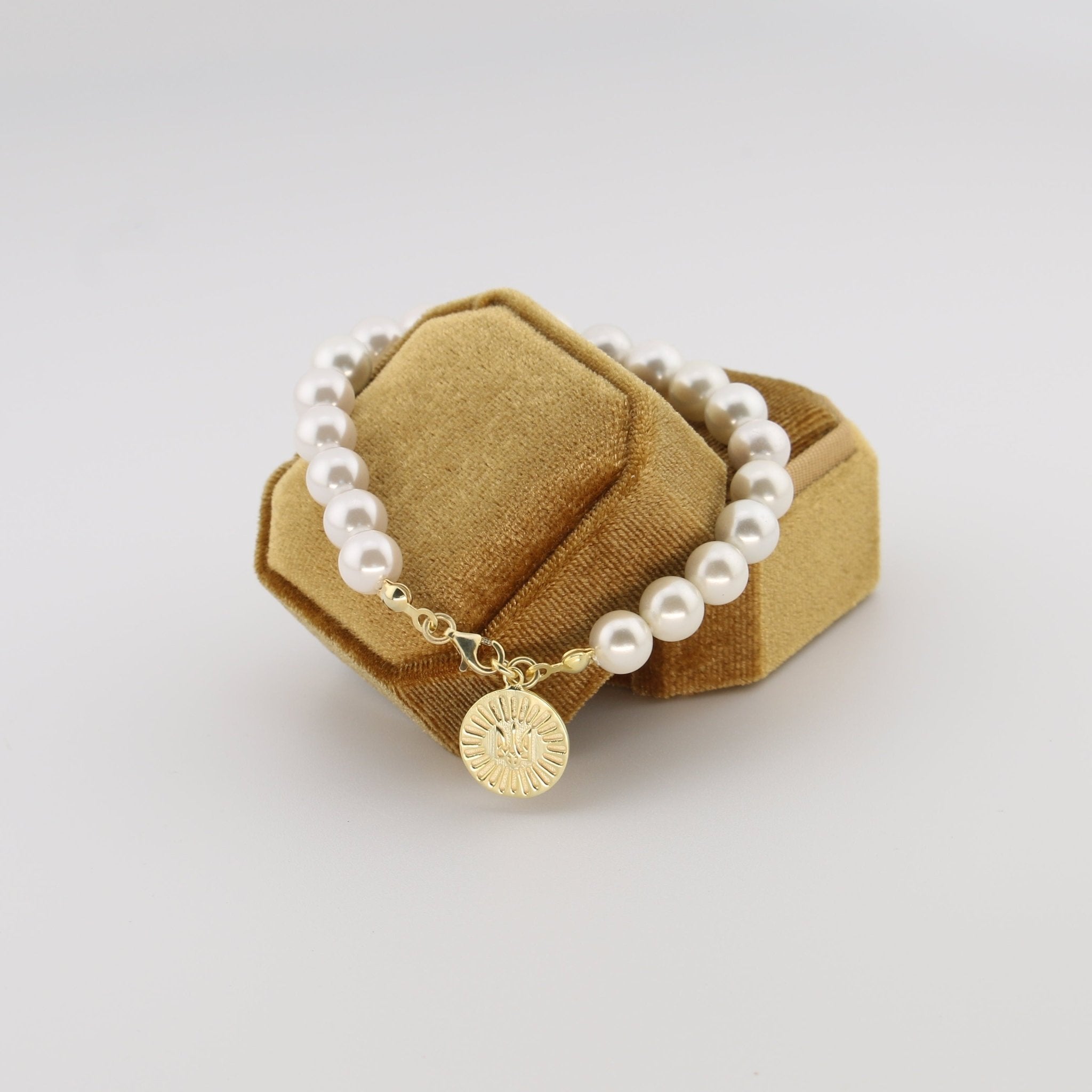Pearl Trident Coin Bracelet - Sterling Silver - Taras Lesya