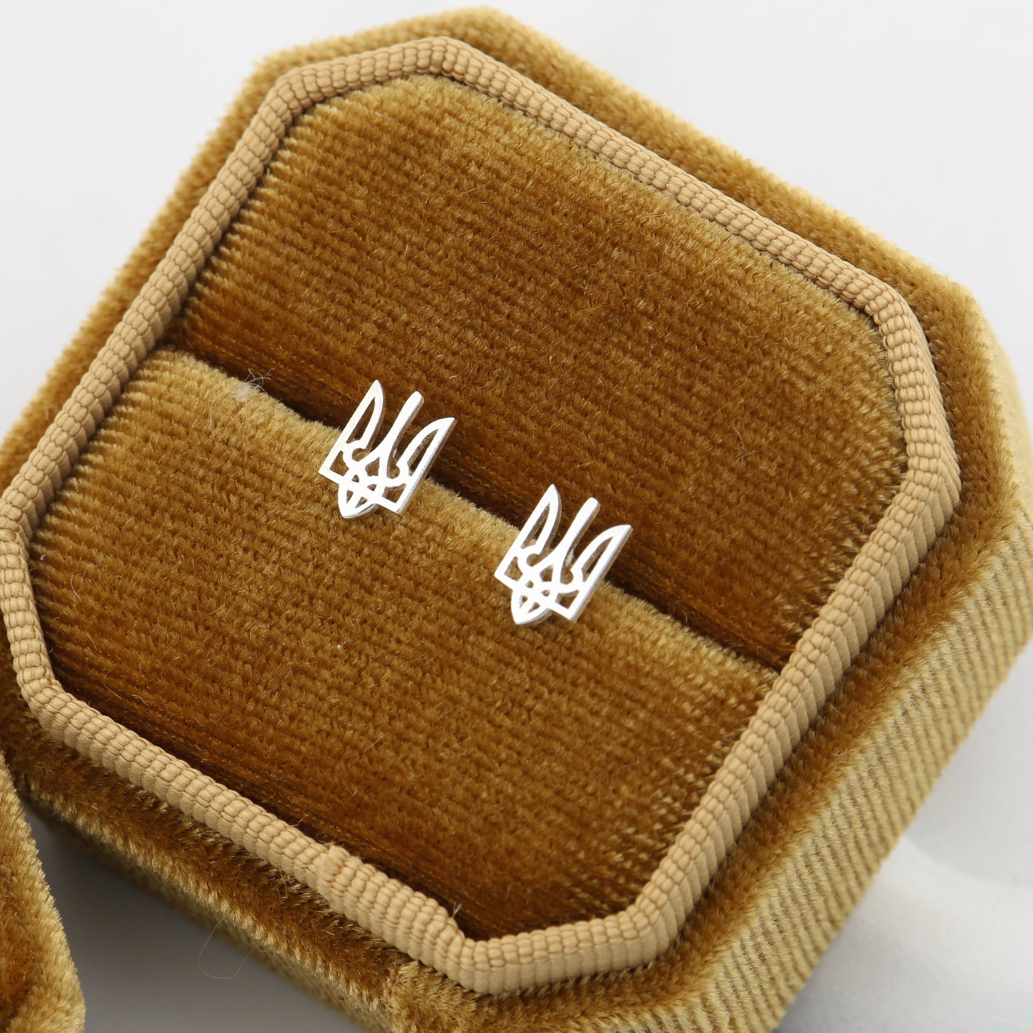 Trident Stud Earring - 14K Gold - Taras Lesya